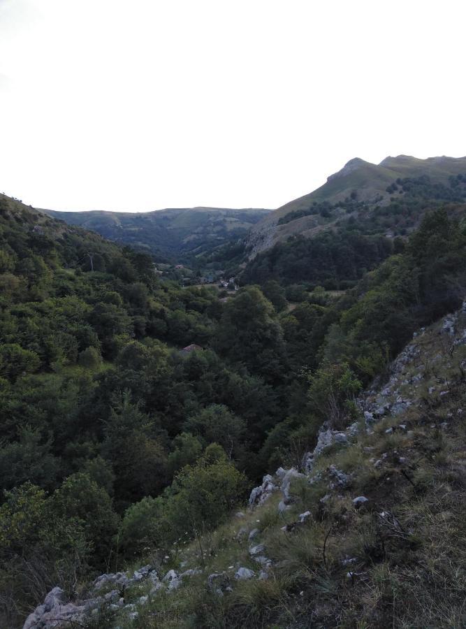 Amplia Y Comoda Casa De Piedra Con Porche Y Jardin San Roque de Ríomiera Dış mekan fotoğraf